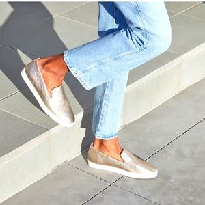 Birdies The Swift Gold Metallic size 8.5